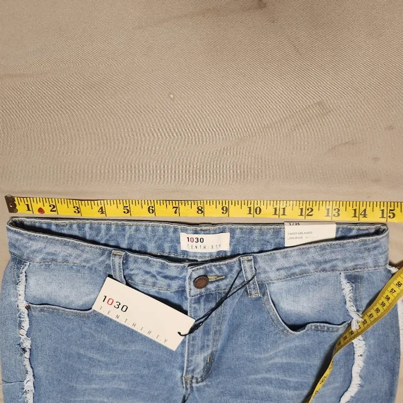 1030 T.E.N.T.H.I.R.T.Y Low Rise Wide Leg Frayed Denim Blue Jeans Size 1/25  NWT - Picture 9 of 14